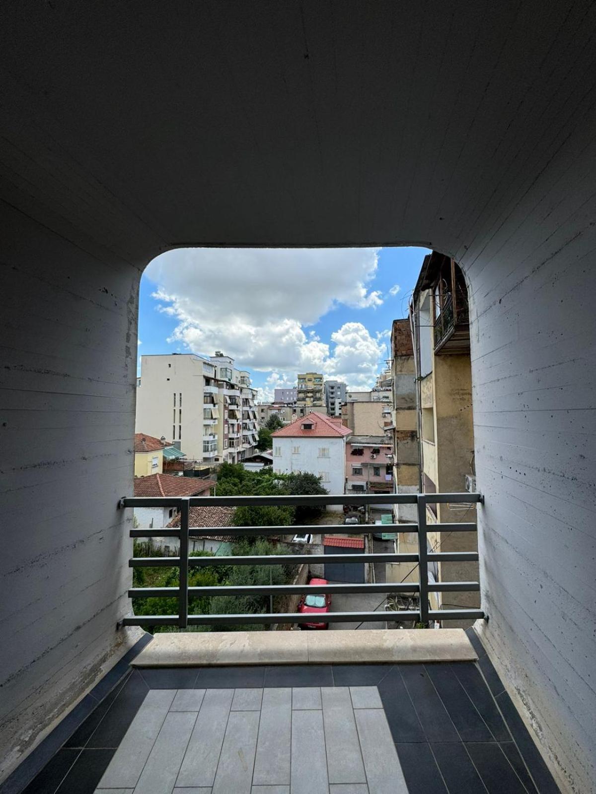 Diem Apartment Near Pazari I Ri ติรานา ภายนอก รูปภาพ